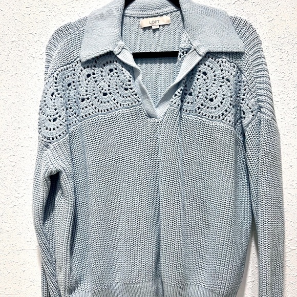 LOFT 100% cotton crochet yoke Light Blue V-Neck Sweater XL - Picture 7 of 10